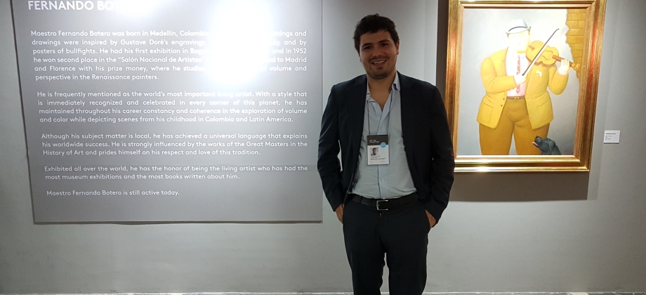 El Embajador de Colombia asistió a la séptima edición del Art Fair de Filipinas que este año incluye pinturas del pintor colombiano Fernando Botero 