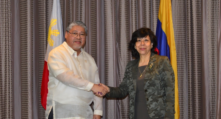 Durante la Reunión del Mecanismo de Consulta Bilateral entre Colombia y Filipinas, la Viceministra de Relaciones Exteriores explicó el impacto causado por la crisis migratoria 